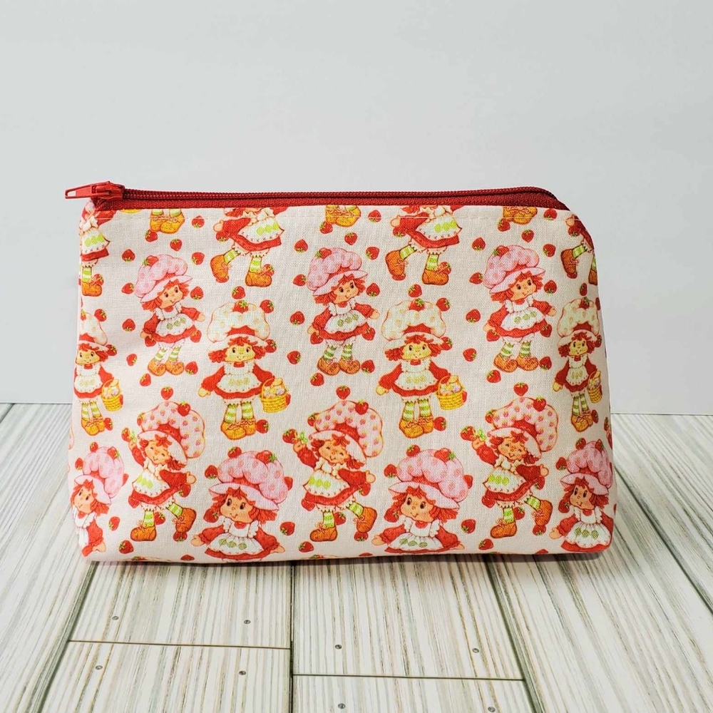 Bag pouch strawberry girl